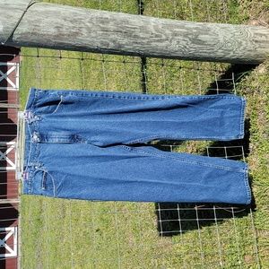 Wrangler 38x30 straight leg cotton medium wash